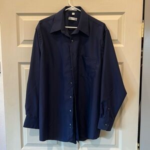 Men’s dress shirt